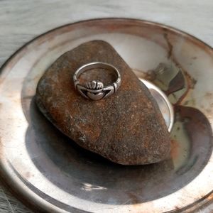 Sterling Silver Claddagh Ring
